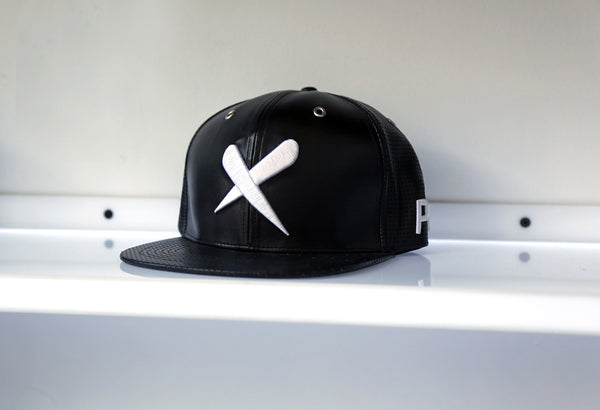 X-Label Leather Snapback Black